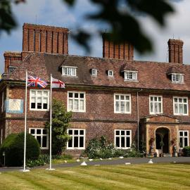 Albrighton Hall Hotel and Spa, a member of Radisson Individuals，位于什鲁斯伯里的酒店