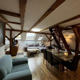 Apartment 5 Studio，位于格拉的酒店