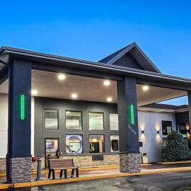 Travelodge by Wyndham Rapid City - Black Hills，位于拉皮德城的酒店