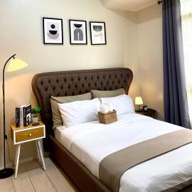 Cluster 2, 81 Newport Blvd Near NAIA T3，位于马尼拉的酒店