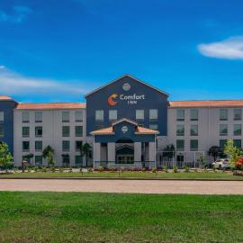 Comfort Inn Conroe，位于孔洛的酒店