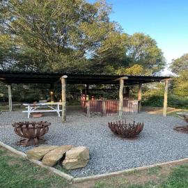 Dargle Camping & Caravan Site，位于Dargle的酒店