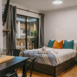 The Lifty Ski-In Ski-Out Studio, Pool and Gym，位于大白山的酒店