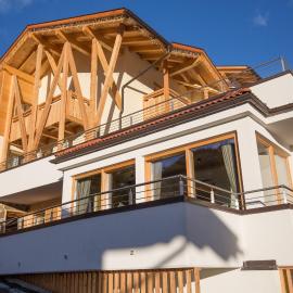 Chalet Marcora，位于坎皮泰洛迪法萨的酒店
