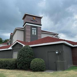 La Quinta by Wyndham Birmingham Homewood，位于伯明翰的酒店