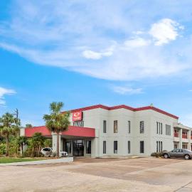 Econo Lodge Inn & Suites Channelview - Houston East，位于钱诺夫的酒店