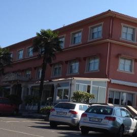 Hotel Garcas，位于拉瓦克拉的酒店