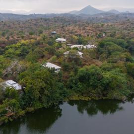 Dera Baghdarrah Nature Retreat Udaipur，位于乌代浦的酒店