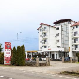 Hotel Coral，位于萨图马雷的酒店