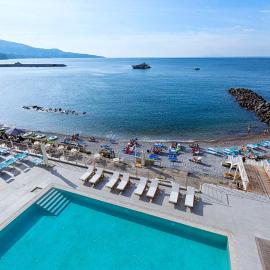 Alimuri Bay Resort，位于梅塔的酒店