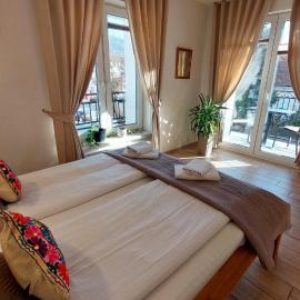 Apartamenty Biała Perła，位于乌斯特龙的酒店