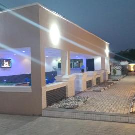 Prominent Hotel and Suites，位于Abeokuta的酒店