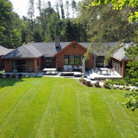 Haliburton Post House，位于Minden的酒店