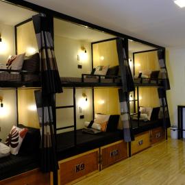 Kaiz Hostel，位于科隆的酒店