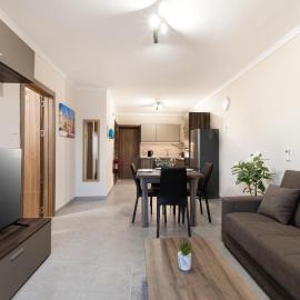 Luxurious & Spacious 1BD Stay at The Podium - Yacht Marina Area，位于姆西达的酒店