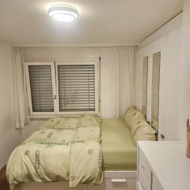 Chambre cosy et lumineuse dans un cadre calme，位于Oetwil an der Limmat的酒店