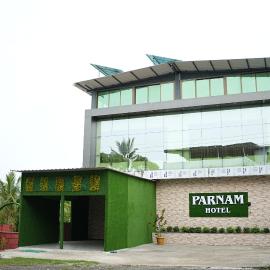 ParNam Hotel，位于Avas的酒店