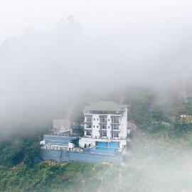 Silver cascade，位于德维科拉姆的酒店
