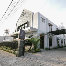B Syariah Guest House，位于Lumajang的酒店
