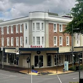Ramada by Wyndham, Hamilton City Center，位于汉密尔顿的酒店