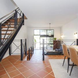Terrace Heaven - Luxe Retreat in Fremantle，位于弗里曼特的酒店