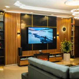 Luxurious 3-Bedroom Apartment in Heart of Lagos，位于拉各斯的酒店