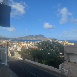 Oia Mindelo Chambre d'hotes，位于明德卢的酒店