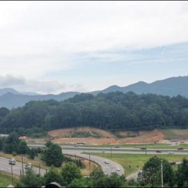 Days Inn by Wyndham Waynesville NC，位于韦恩斯维尔的酒店