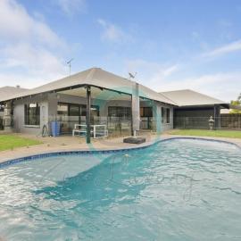 Cityside Hideaway 4BR Family House - Pool - Markets，位于Parap的酒店