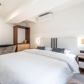 Old Town Apartments by Olala Homes，位于布加勒斯特的酒店
