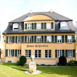 Haus Schlesien，位于柯尼希斯温特的酒店