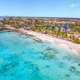 Delfins Beach Resort Bonaire, Tapestry Collection by Hilton，位于克拉伦代克的酒店