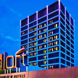 Aloft by Marriott Tulsa Downtown，位于塔尔萨的酒店