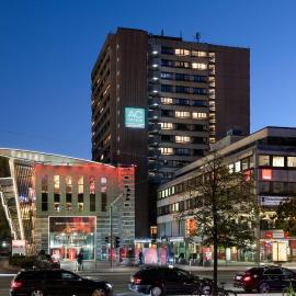 AC Hotel by Marriott Innsbruck，位于因斯布鲁克的酒店