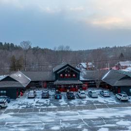 The Alpine Lodge，位于North Creek的酒店