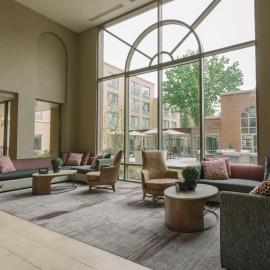 Courtyard by Marriott Nashua，位于纳舒厄的酒店