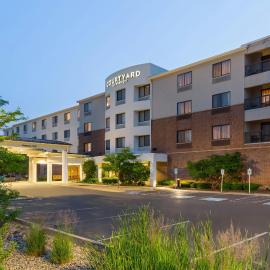 Courtyard by Marriott Madison West / Middleton,位于米德尔顿的酒店