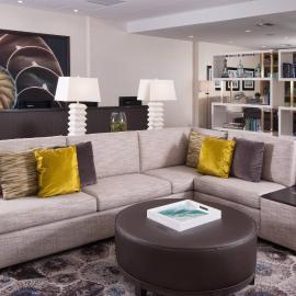 Courtyard Miami Coral Gables，位于迈阿密的酒店