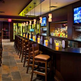 Courtyard by Marriott Niagara Falls，位于尼亚加拉瀑布的酒店