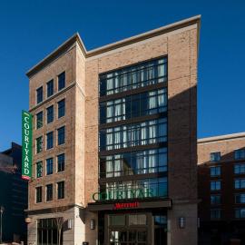Courtyard by Marriott Richmond Downtown