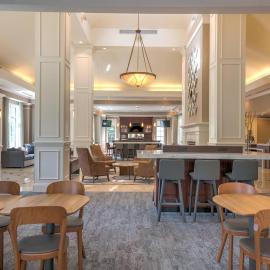 Courtyard Chapel Hill，位于教堂山的酒店