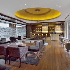 Courtyard by Marriott Raipur，位于赖布尔的酒店