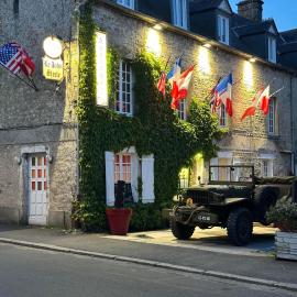 Auberge le John Steele，位于圣梅尔埃格利斯的酒店
