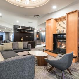 Courtyard by Marriott Toronto Vaughan，位于沃恩的酒店