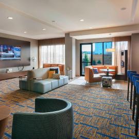 Courtyard by Marriott Toronto Northeast/Markham，位于马卡姆的酒店