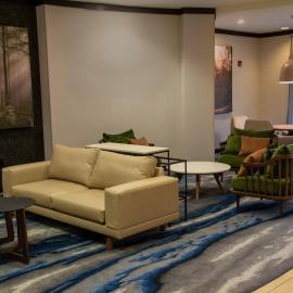 Fairfield Inn & Suites Lewisburg,位于刘易斯堡的酒店