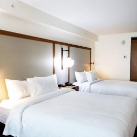 Fairfield by Marriott Inn & Suites Louisville Airport,位于路易斯威尔的酒店