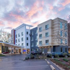 Fairfield Inn & Suites by Marriott Eugene East/Springfield，位于尤金的酒店