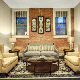 Fairfield Inn & Suites by Marriott Keene Downtown，位于基恩的酒店