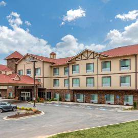 Fairfield Inn & Suites by Marriott Helen,位于海伦的酒店